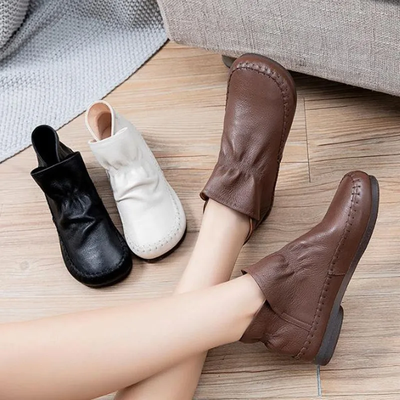 

Spring New Leather Casual Shoes Ladies Fashion Big Head Mother Shoes Soft Leather Short Boots Women Flat Shoes Loafers Beige