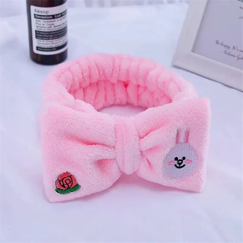 

2020The New Headband Women Face When Making Up With Hair Bands Lovely Cartoon Design Embroidery Bowknot Is Modelling Elastic