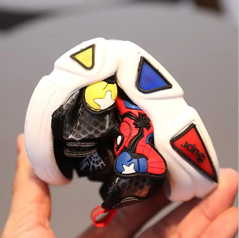 Сандалии Детские с мультяшным принтом Человек паук повседневные Нескользящие