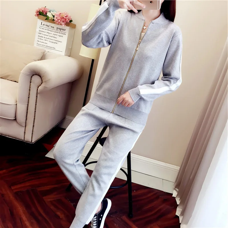 Спортивный костюм женский вязаный из двух предметов осень 2019 | Спорт и