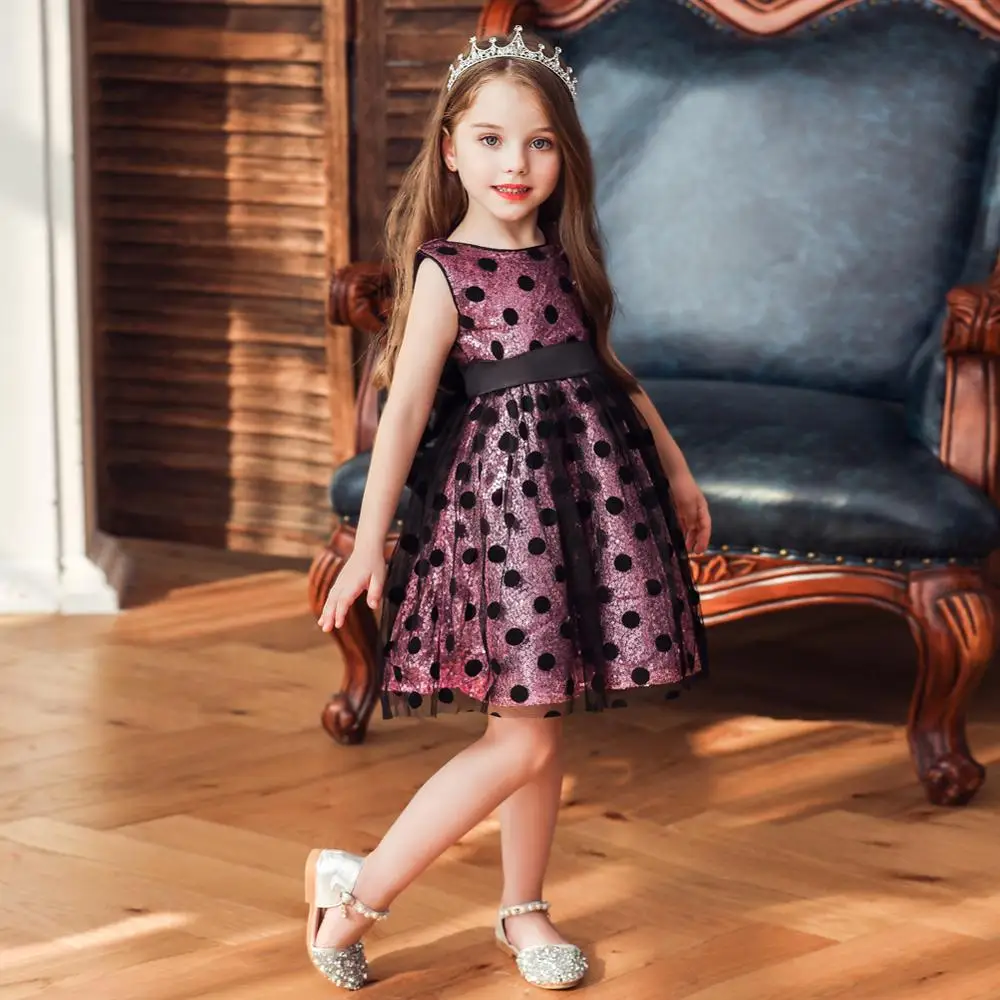 Платья для девочек Платье принцессы маленьких выпускного вечера Очаровательное