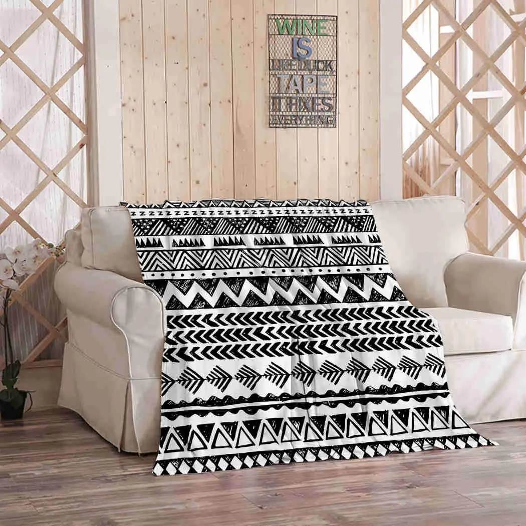 

Kuidf Boho Throw Blanket Black White Color Tribal Flannel Bedding Blankets Luxury Oversized for Couch Bed or Sofa 150x220cm