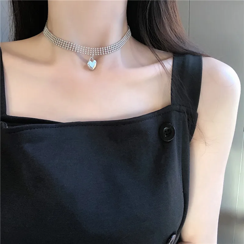 

Kpop Goth Punk Silver Color Love Heart Pendant Clavicle Chain Choker Necklaces For Women Egirl Friends Party Aesthetic Jewelry