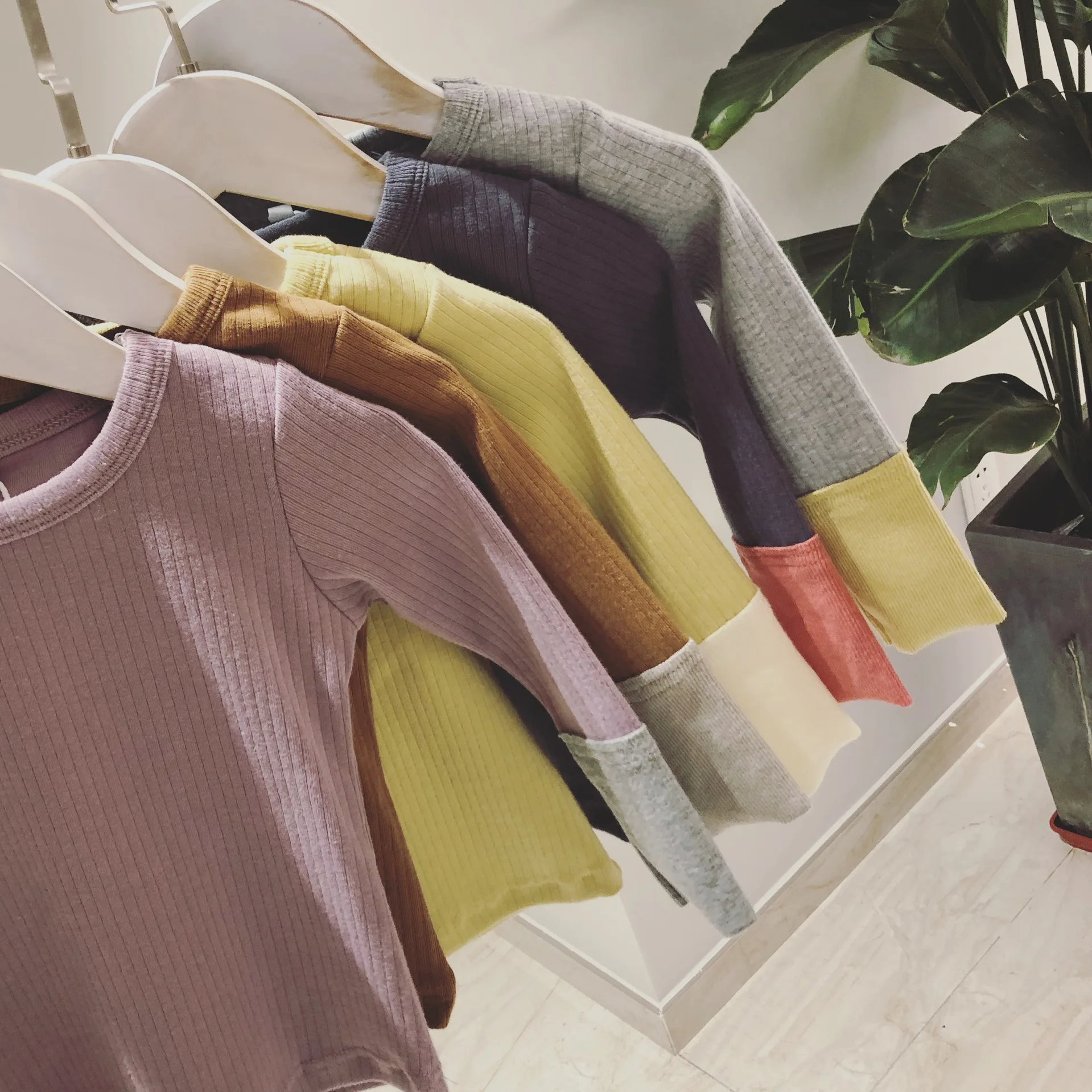 Весенний спортивный костюм для детей пижамный комплект в рубчик маленьких