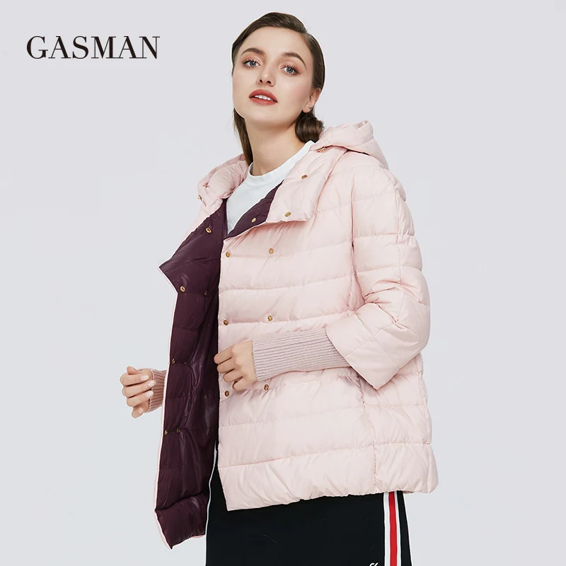 Бренд GASMAN розовая Модная трикотажная куртка с капюшоном зимняя женская короткая