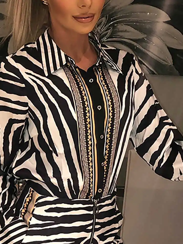 

DEAT 2021 New Spring And Summer Fashion Casual Striped Long Sleeve Shirt Shorts Two Piece Women's Striped Split Suit SK620