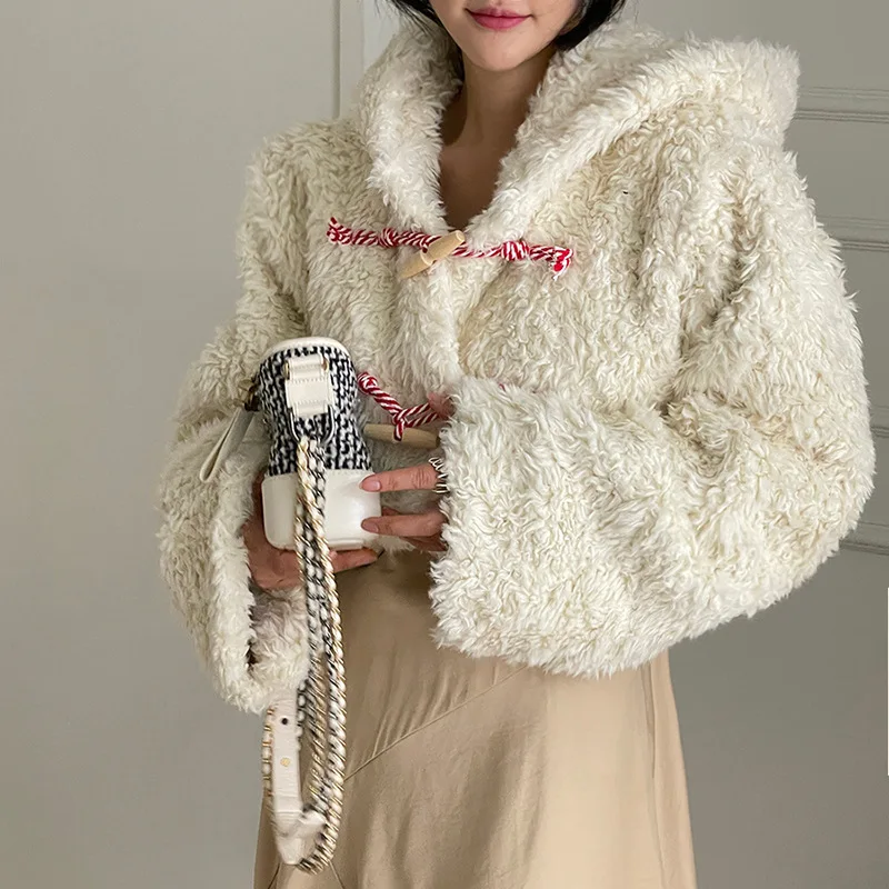 

Winter Lamb Wool Fleece Hooded Jacket Women Fashion Candy Color Hemp Rope Horn Buckle Loose Short Warm Double-faced Fleece Coat