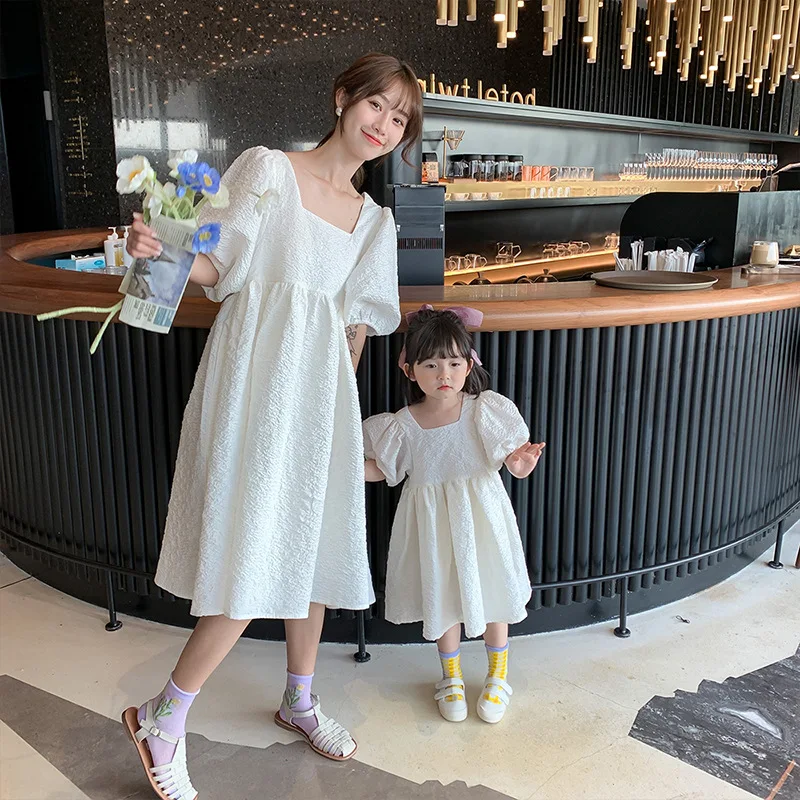 

Family Matching Outf 2021 New Women's Summer Mid Long Puff Sleeve Mommy and Daughter Matching Clothes Dresses for Girls