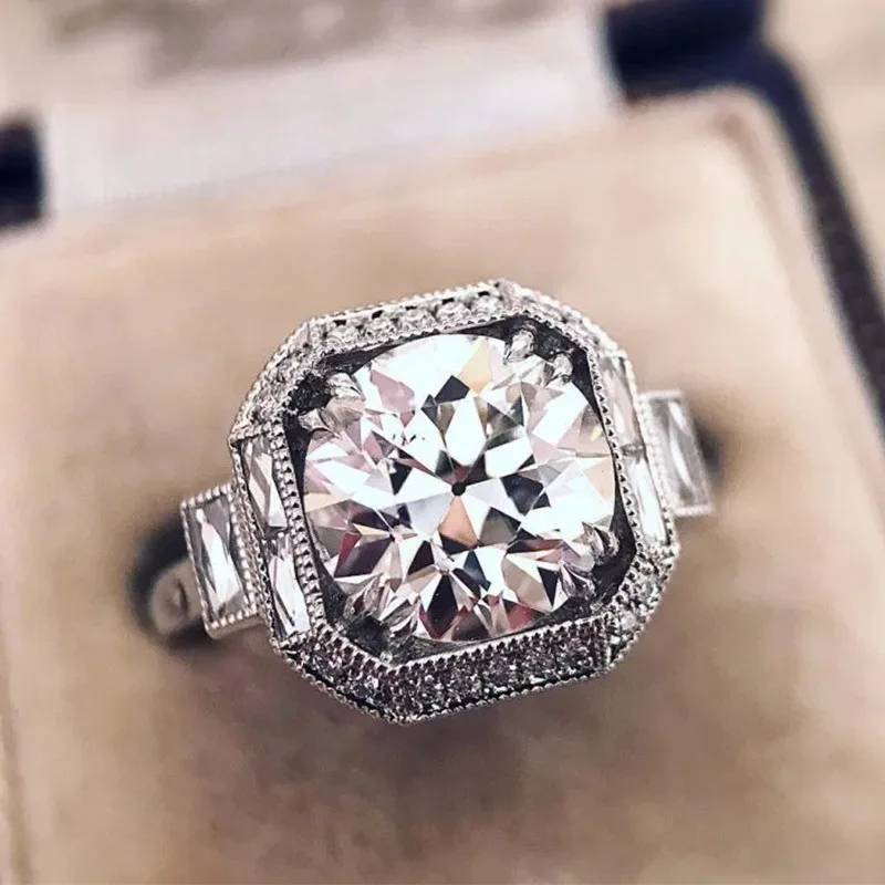 

YH-ZL Cute Female Crystal Ring Boho 925 Silver Color Wedding Band Ring Promise Love Engagement Rings For Women