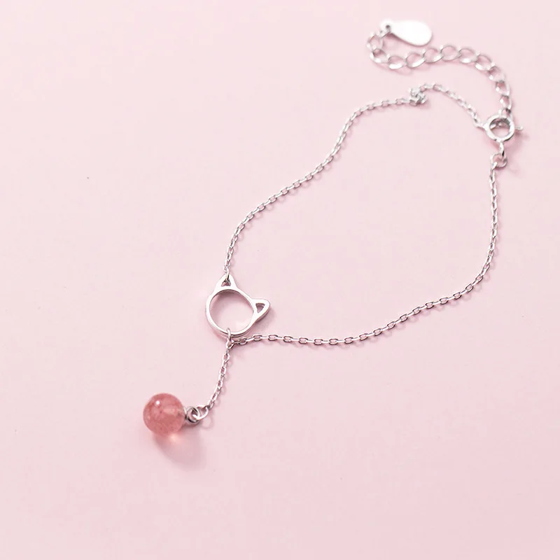 

Small fresh hollow kitten strawberry crystal silver bracelet