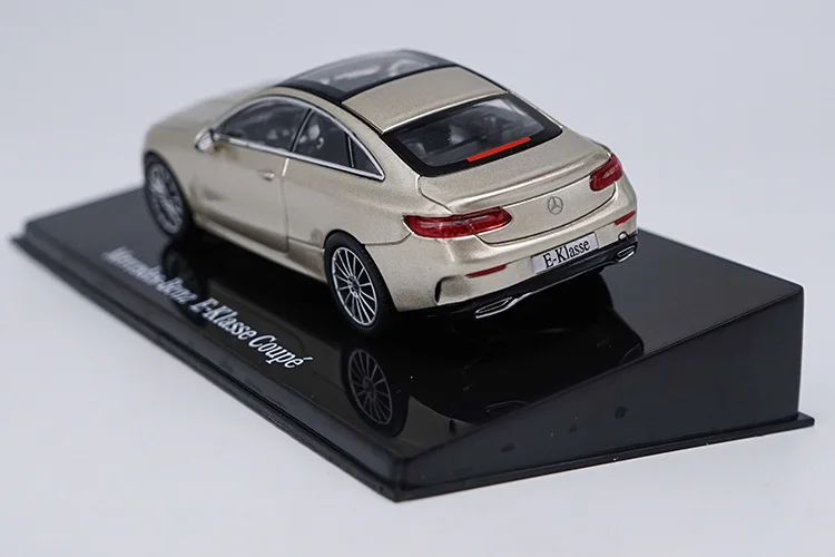 1:43 E300 E-KASE Coupe модель сплава автомобиля статические высокой моделирования металлические модельные автомобили с оригинальной коробкой