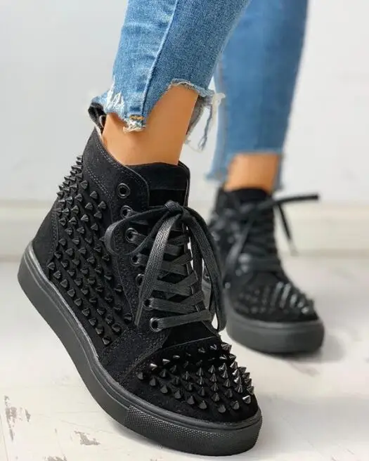 

New Rivets Shoes Woman Couple Ankle Boots Flat Heel Platform Boots Women Big Size 44 Waterproof Motorcycle Boots Men & Women
