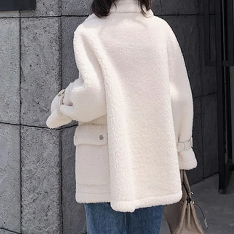 Fur Coat  Woman Winter Coats and Jackets The New Lamb Down Female Send To Overcome Keep Warm Loose Thicken