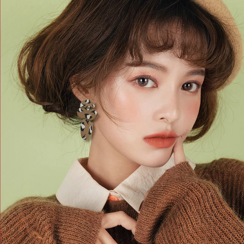 

Grouper Color Fashion Unusual Woman Polymer Clay Stud Cute Dangle Pendant Earrings Christmas Gifts Jewelry For Women 2021 Set