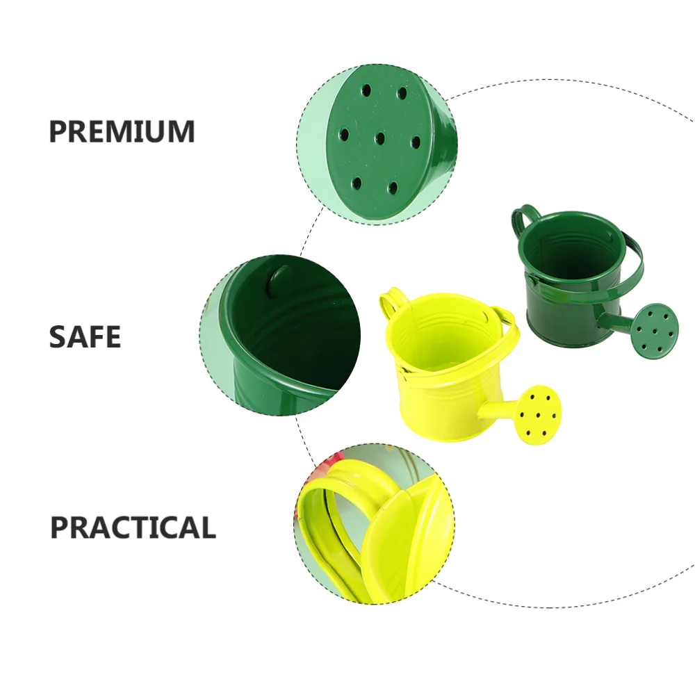 

2pcs Creative Watering Tins Simple Watering Pots Durable Watering Cans
