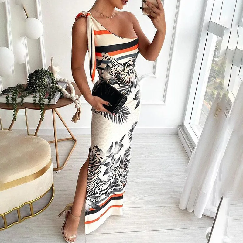 

2021 New off-the-shoulder slit irregular long skirt sexy slanting strapless dress