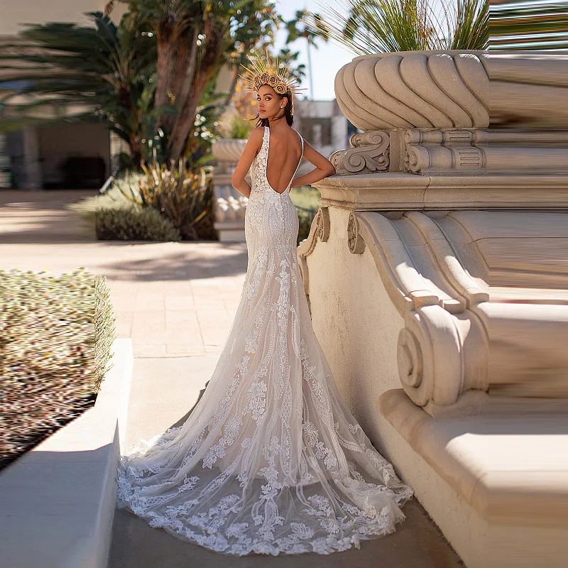2021 High Fashion Mermaid Lace V Neckline Bridal Wedding Gowns Open Back Sleeveless Dresses for Bride Appliqued On Sale | Свадьбы и