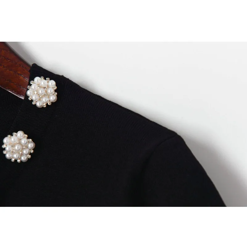 

2021 Summer Blouse Shirts for Women Fashion Thin T Shirt Bows Pearl Beaded O Neck Short Sleeve Tshirt White Black Summer Tops