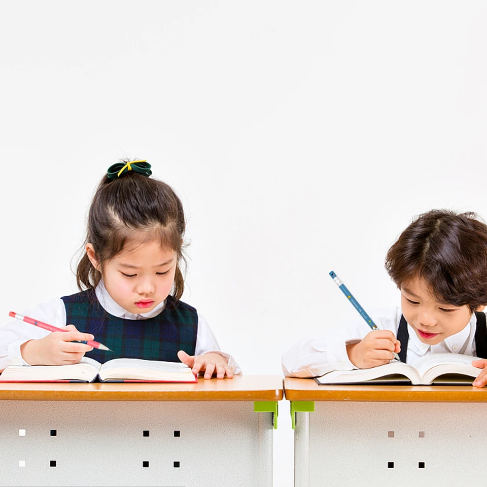 Набор механических карандашей 2 0 мм 2B 8 шт. |