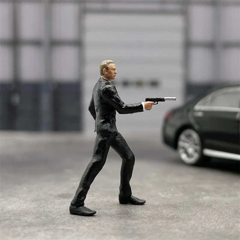 Масштаб 1/64 модель 007 подъемник пистолета Джеймс Бонд литая машинка статическая