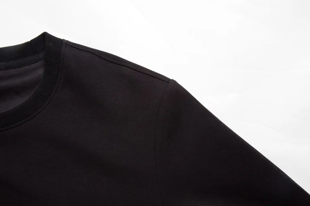 

Size 2021 Men Plus Wing Crown Rhinestones Hoodie Fashion Streetwear Full Pullover Hoodie Black O Neck Cotton Mens Autumn Clothes