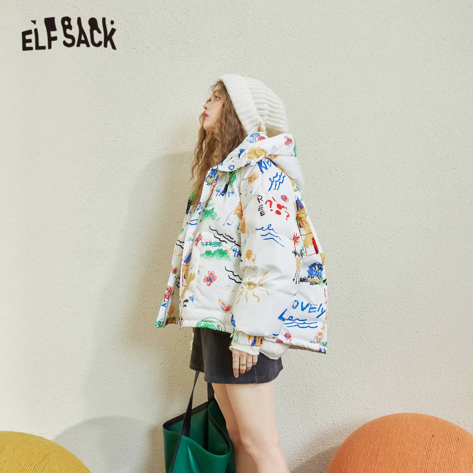 

Женское пуховое пальто ELFSACK, белое пальто на 90% утином пуху с принтом граффити, зима 2021, женская теплая верхняя одежда в Корейском стиле