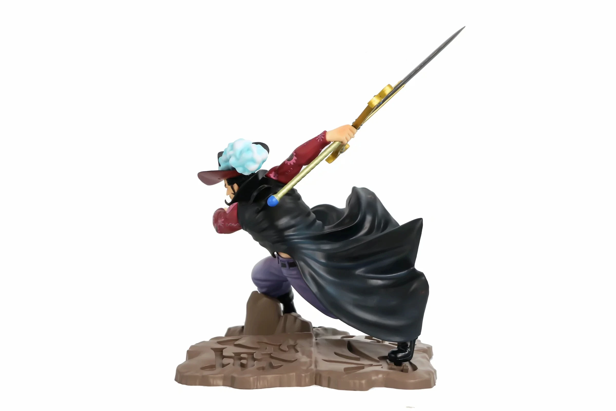 

Japanese Anime Dracule Mihawk |Mihawk Falkenauge PVC Action Figure Toy Adult Game Statue Collection Model Doll For Children Gift