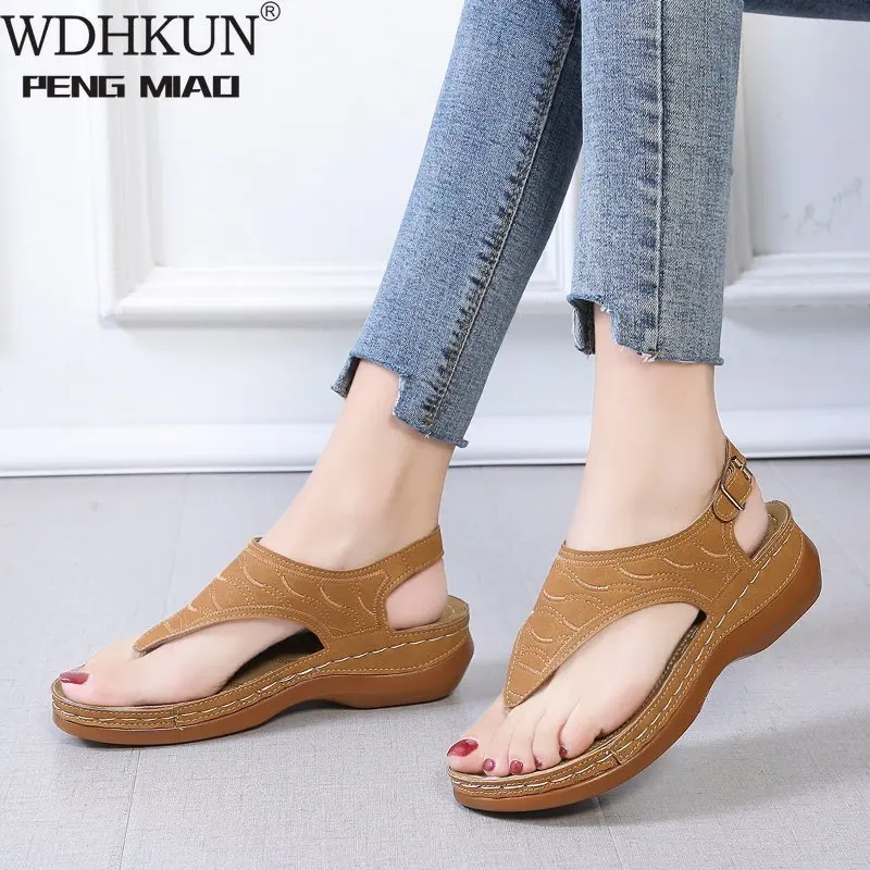 

2021 New Women's Sandals Summer Clip Toe Wedges Thong Shoes Platform Buckle Casual Ladies Beach Shoes Rome Sandals Size 35-43