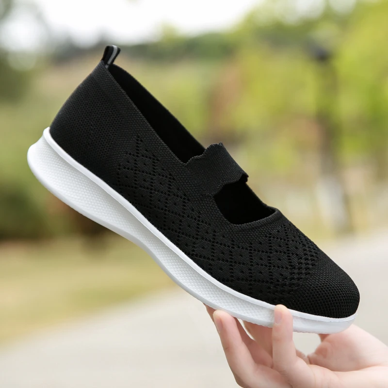 

Summer Breathable Mother Flat Casual Shoes Women Flying Weave Lightweight Slip-on Sneakers Ladies Non-slip Fitness Walking Shoes