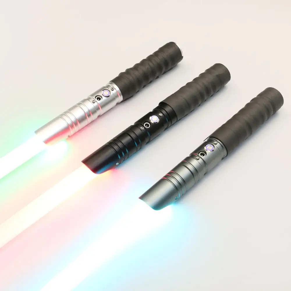 

Металлический световой меч, меняющий цвет, лазерный меч, светящаяся игрушка, мигающий меч, металлическая ручка для детей, подарок для мальчиков, светов