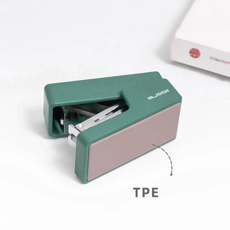 

Mini Morandi Color Metal Stapler Set with 640pcs Staples 24/6 Binding Tools Stationery Office Binder School Supplies A6345