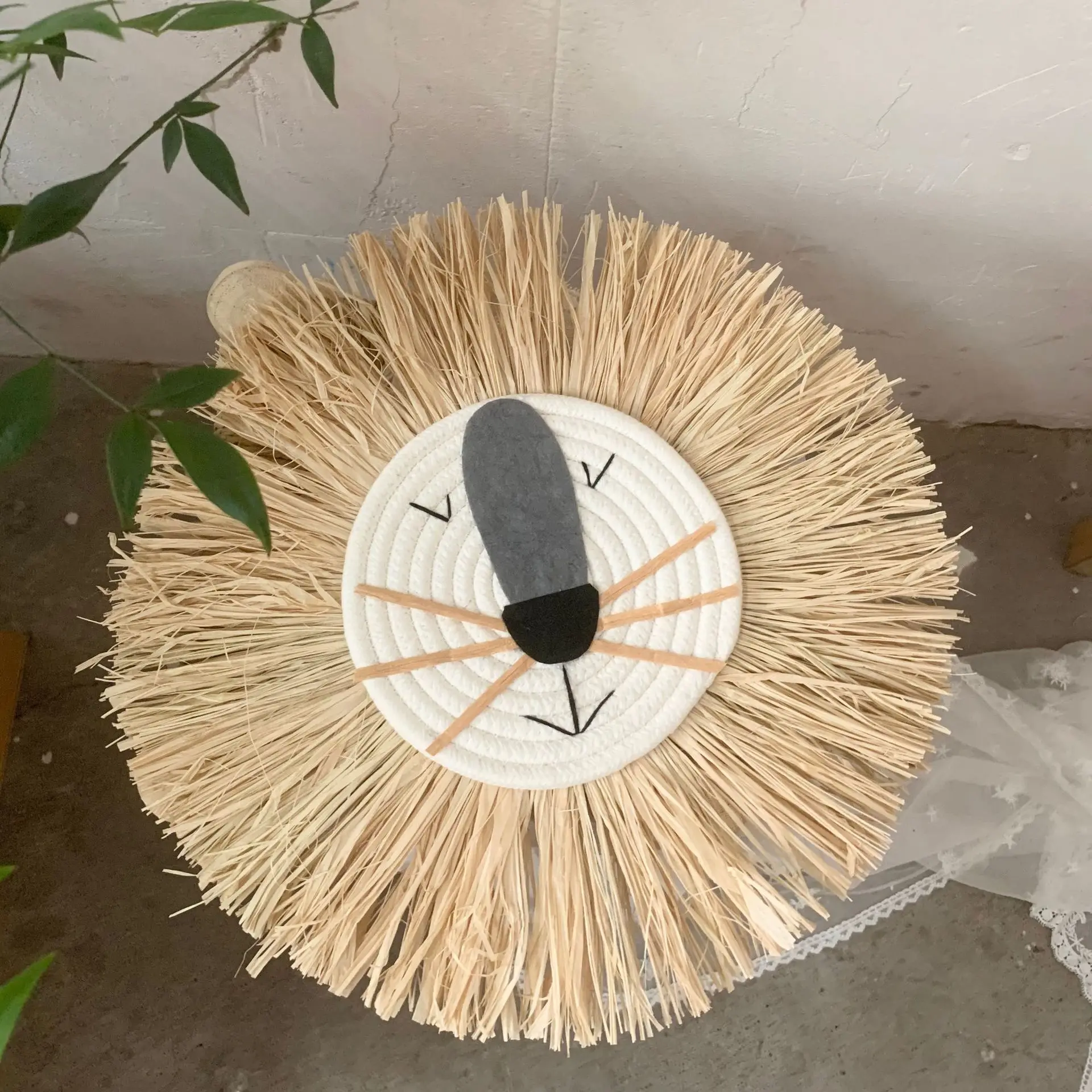 

Ins Nordic Woven Cartoon Small Lion Tiger Scarecrow Home Wall Hanging Decorations Children's Clothing Store Props