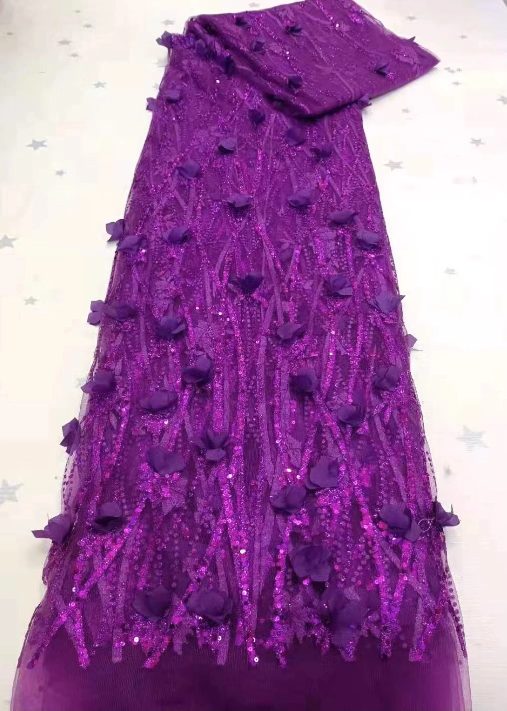 

2021 Latest Milk Silk 3D Flowers Lace Fabric Purple African Lace Fabric With Sequins French Mesh Lace Fabric for Party