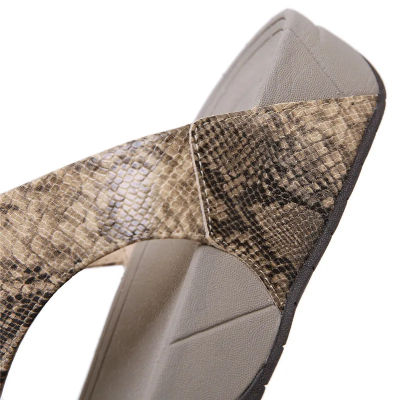 

comemore New Sandals Quality Summer Slippers Lady Shoes Sexy Beach Bottom Thick Breathable Open Toe for Women Leopard Flip Flops