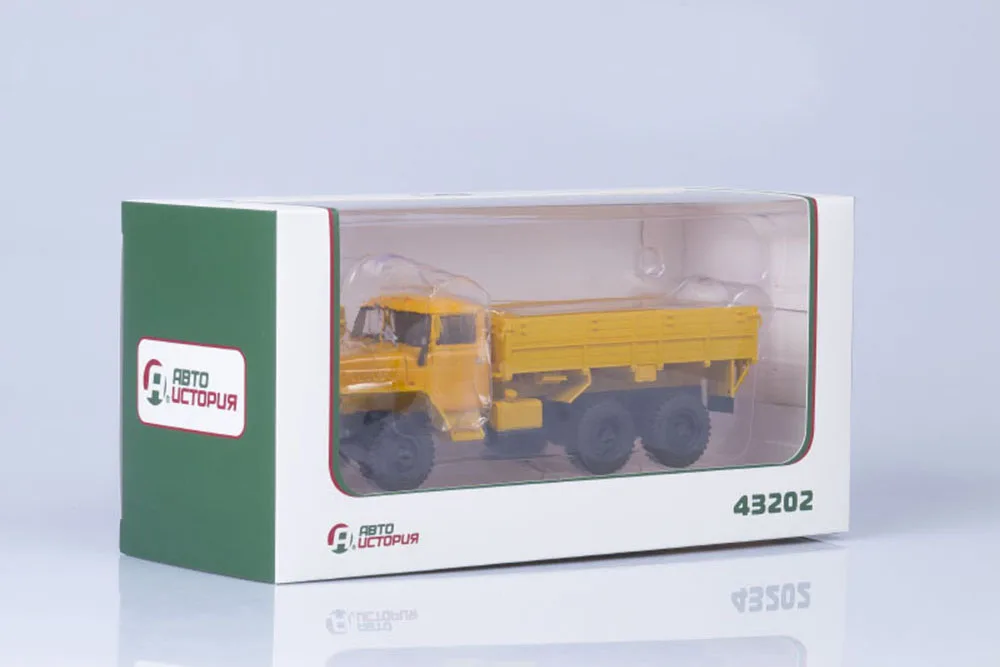

New EAC LAUTOHISTORY 1/43 Ural 375 KAMAZ 214 6X6 ON BOARD WOODEN PLATFORM Truck TYPE O 47A-1 43202 Diecast model for collection