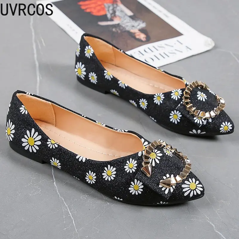 

Fashion New Women's Single Shoes Casual All-match Small Daisy Applique Upper Metal Decoration Sweet Outer Wear Female Flat Shoes