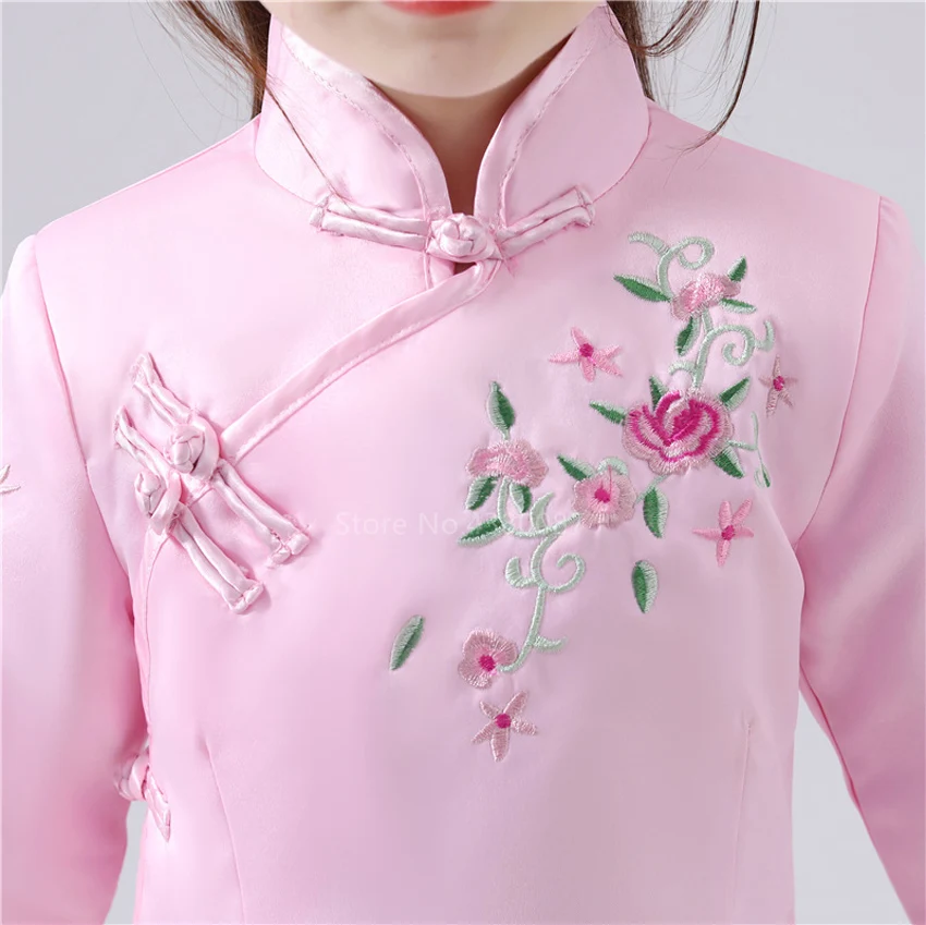 

4 Colors Chinese Traditional Dress Cheongsam for Baby Girl Stage Performance Floral Embroidery Long Sleeve Qipao Tamg Suit Set