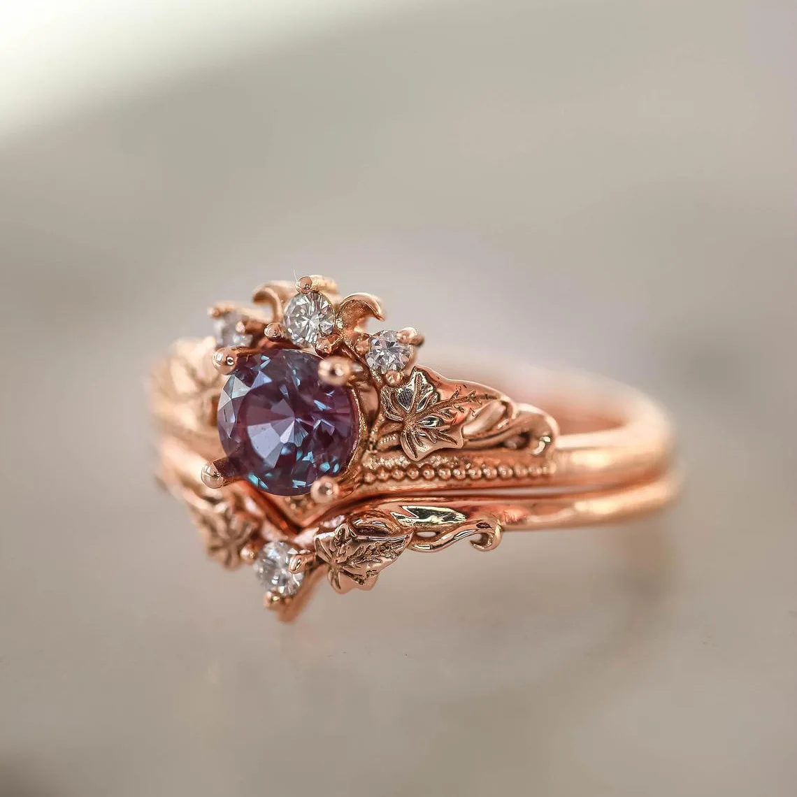 

Elegant Rose Goldcolor Bridal Ring Set Round Cut Gems Crystal Wedding Ring Set Zircon Engagement Ring Cocktail Party Women Gifts