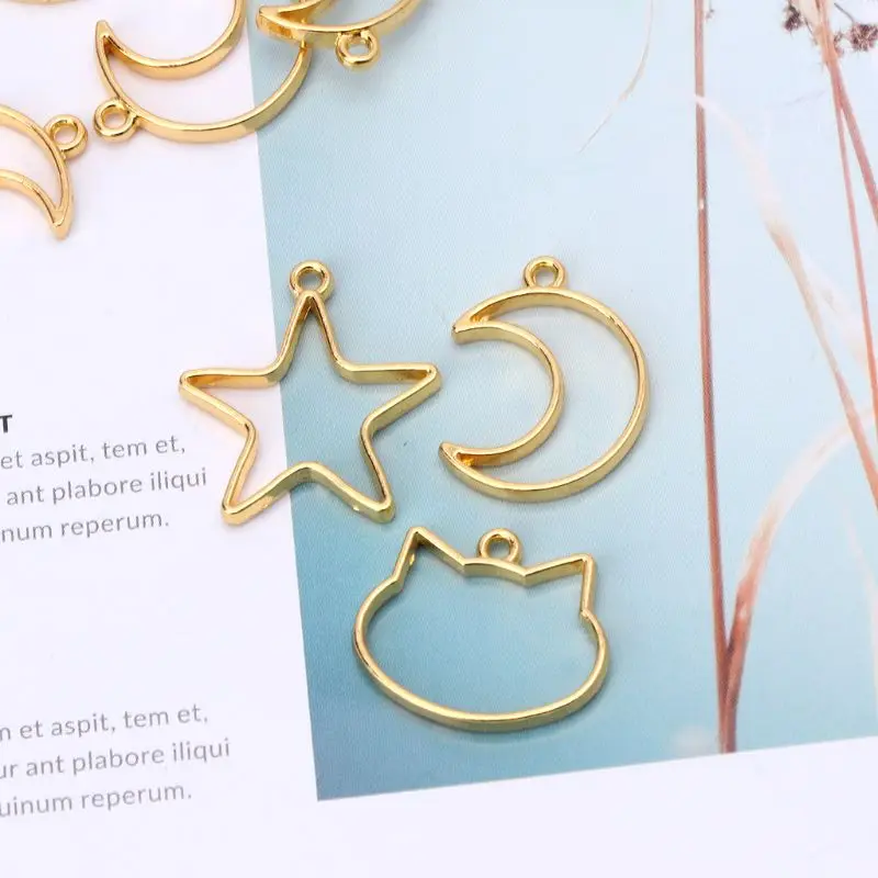 

90Pcs Cat Moon Star Resin Frame Open Bezels Setting Blank Pendant Jewelry Making