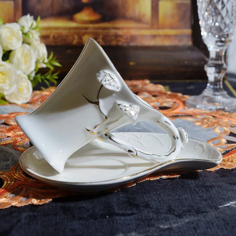 Белая фарфоровая кофейная кружка с блюдцем золотым краем стандартная чашка для послеобеденного чая