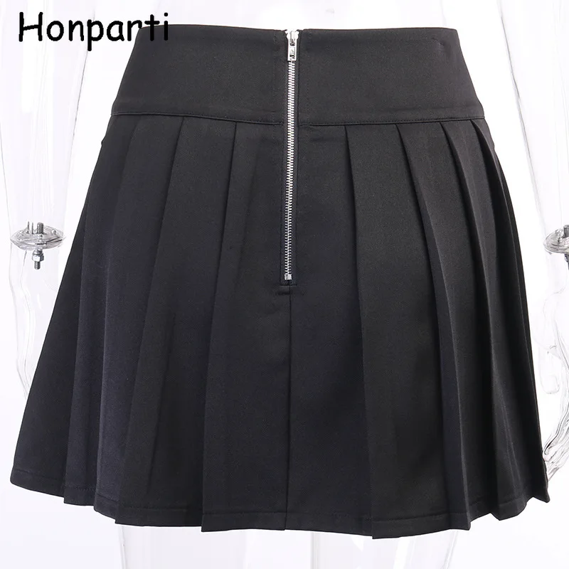 

Punk Style Black Pleated Gothic Skirts Grunge Patchwork With Belt Front Sexy Mini Skirt High Waist Women Fashion Cloth