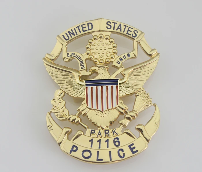 Копия Фильма Prop Pin Badge классическая полиция парка США № 1116 E. Многобус UNUM