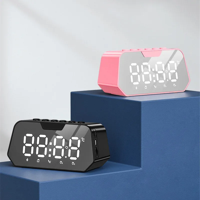 

Music LED Digital Alarm Clock Temperature Display Table Mirror Clocks Home Table Decoration Electronic Bluetooth Clock 3600 mAh