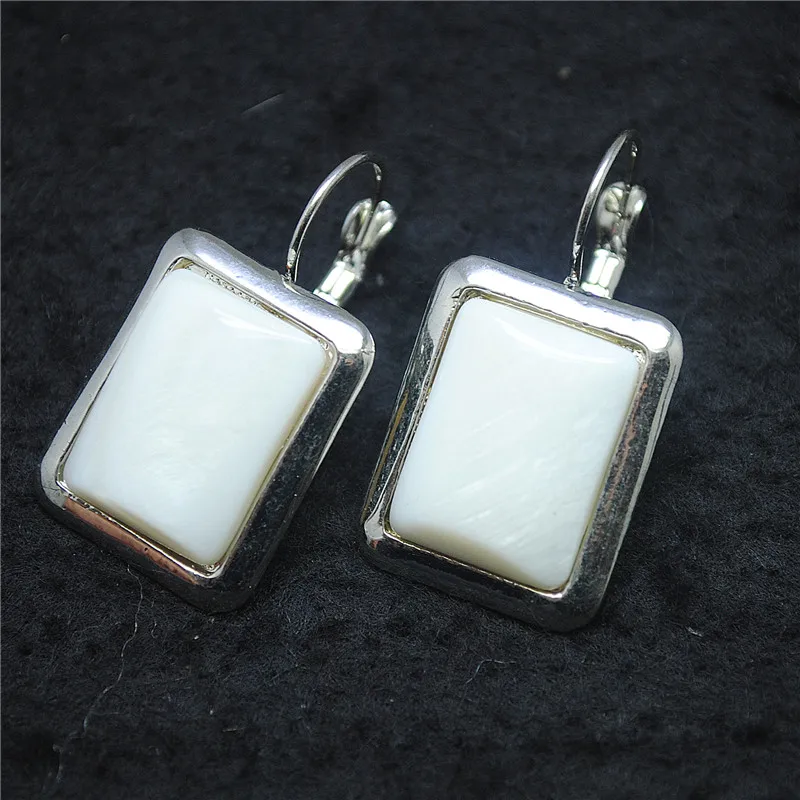 

2 шт женские серьги, Белый перламутровый материал, натуральный материал, хит продаж, оптовая продажа, бесплатная доставка