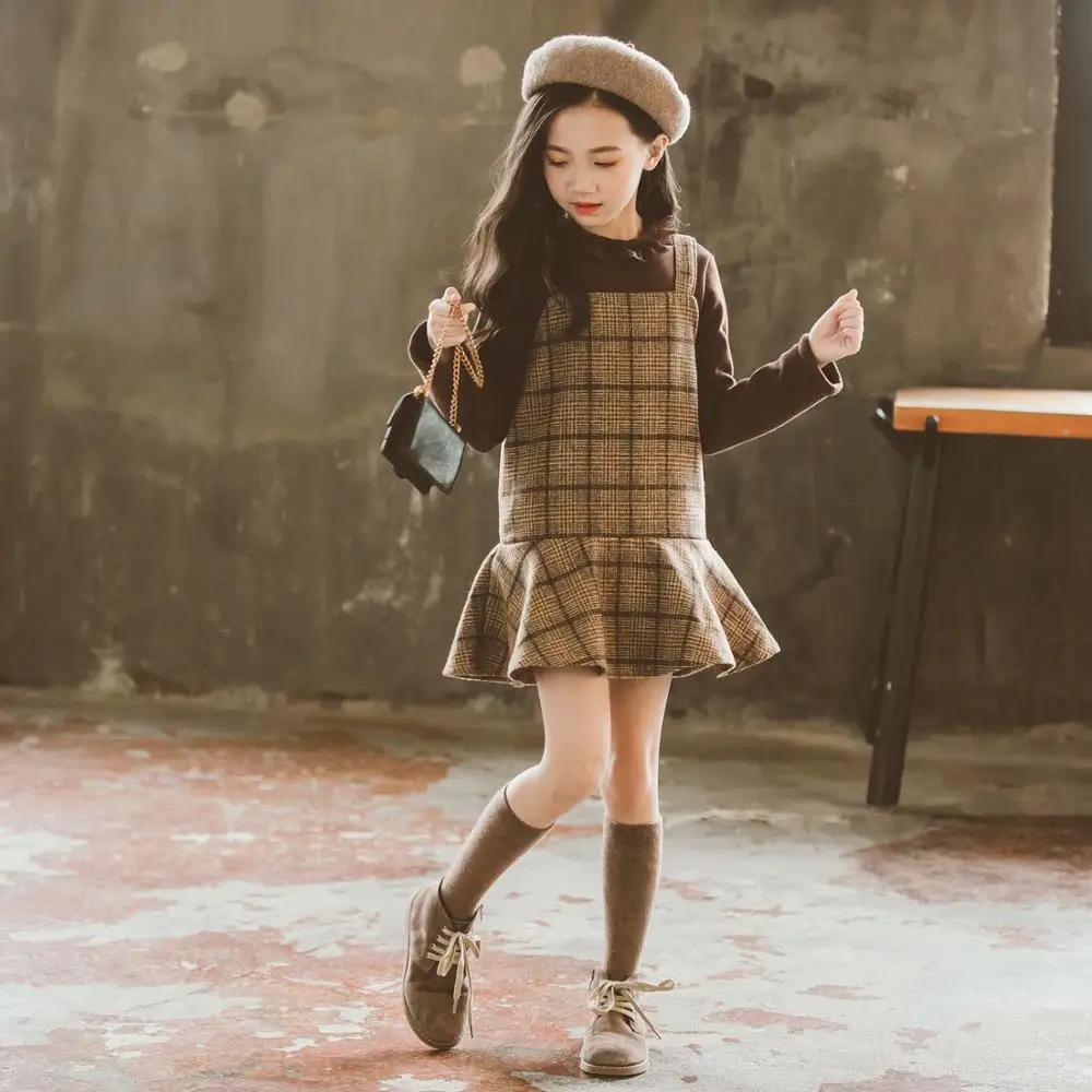 

Модный детский топ и клетчатое платье, комплект из 2 предметов, бархатный пуловер и теплое платье для девочек, костюм на новый год, модный дет...