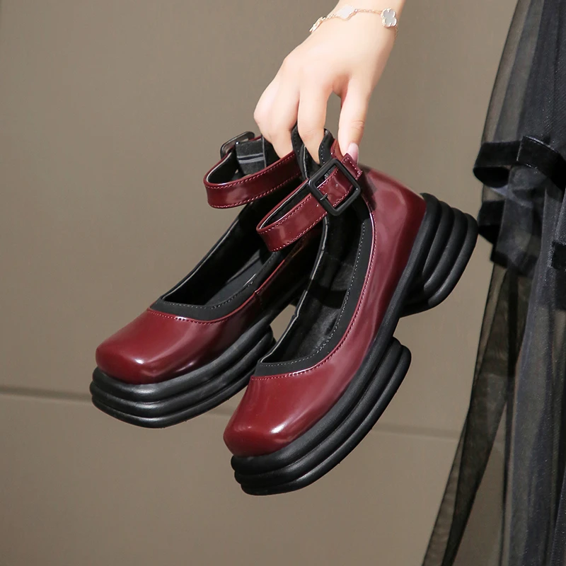 

Новинка 2021, стильные весенне-летние черные туфли для отдыха Baotou, модные обтягивающие женские туфли