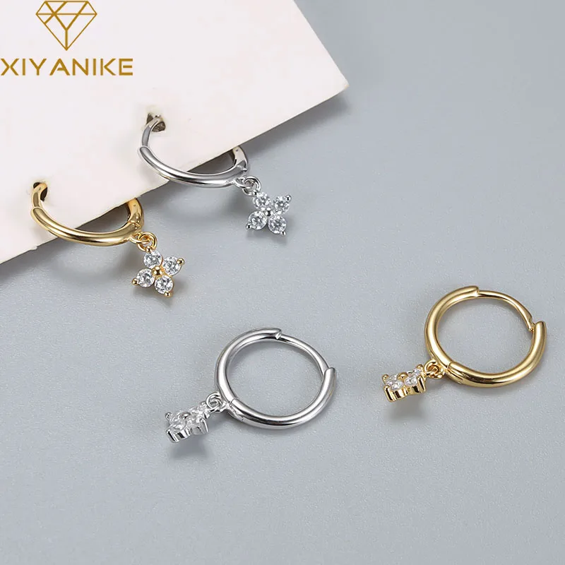 

Женское украшение с четырьмя лепестками, из серебра 925 пробы