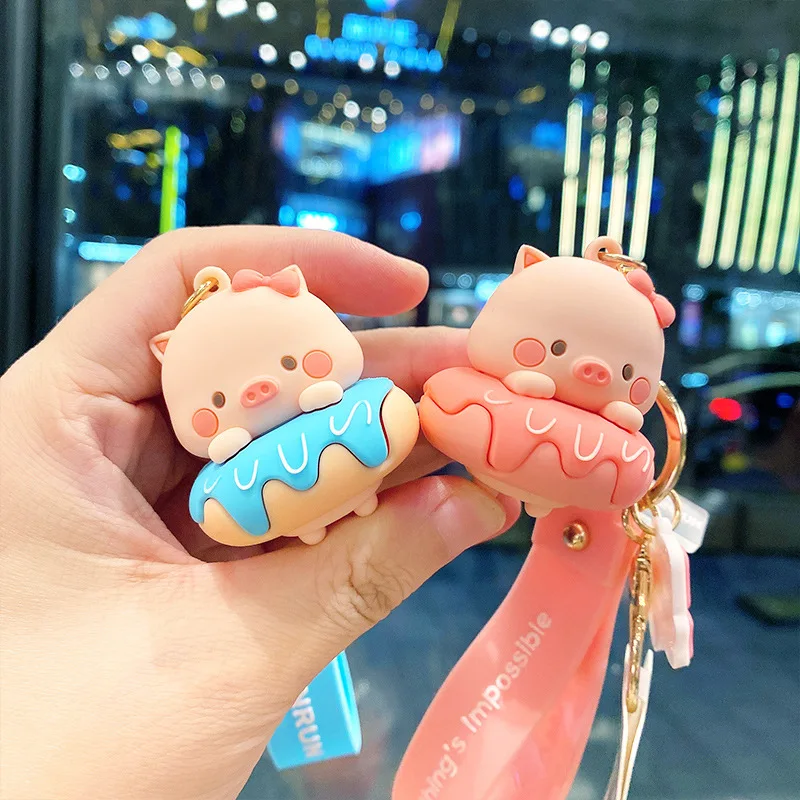 

Creative Pig Pendant Epoxy Couple Key Chain Cartoon Piggy Car Keychain Bag Ornament Fashion Keyring for Valentine's Day Gifts