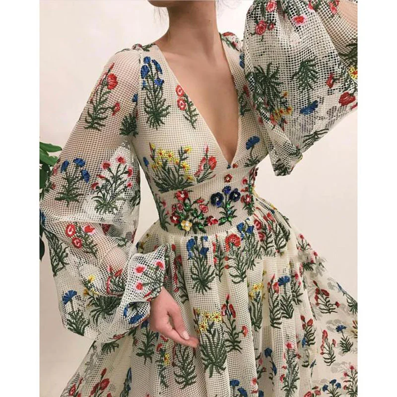

2021new Bohemian National Flower Pattern Holiday Style Sexy Vneck Loose Dress Long Skirt