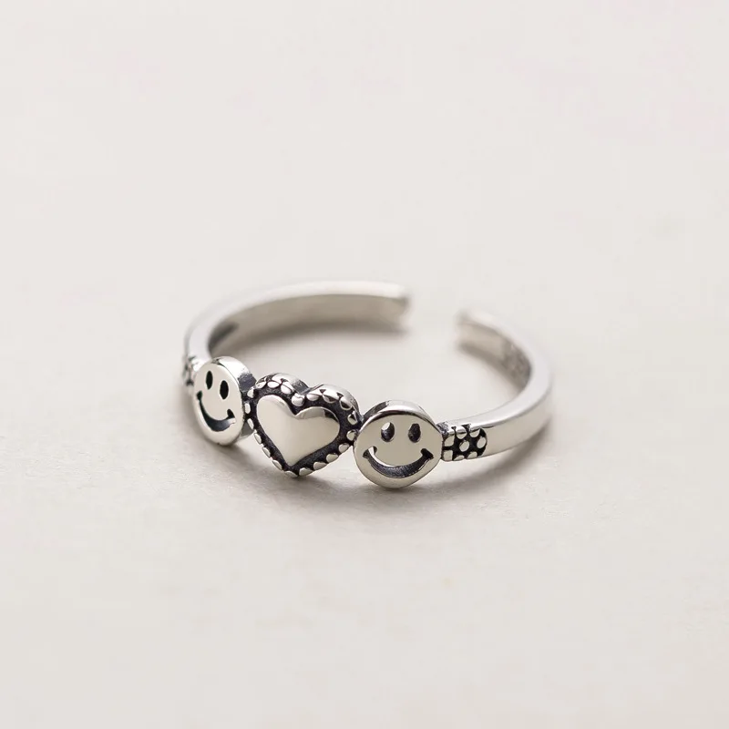 

FMILY Minimalist 925 Sterling Silver Personality Smile Heart-shaped Ring Retro Fashion Wild Hip-hop Jewelry for Girlfriend Gifts